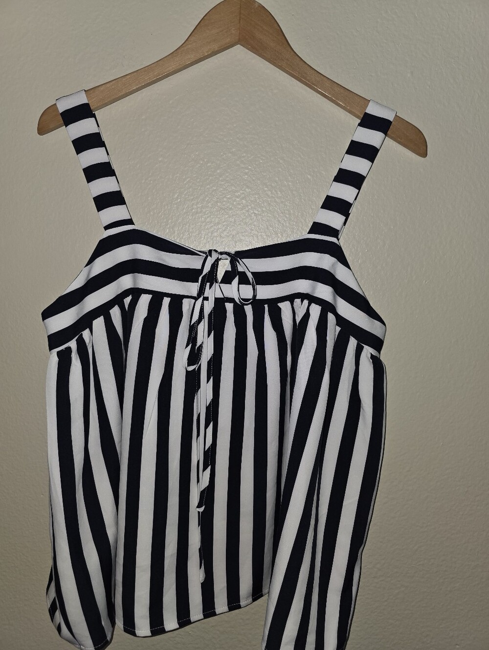 Savanna Jane NWT Size Large Navy And White Striped Boxy Blouse